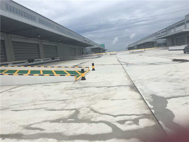 松江大港高标仓库出租10000平方全单层消防丙二类场地大