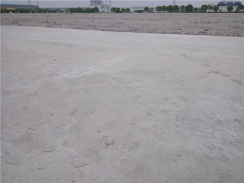 奉贤区土地出租30亩工业三合土硬化场地独门独适合：各种堆放 停车场地