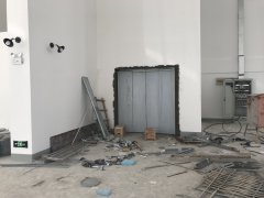 闵行马桥原房东带环氧地坪喷淋仓库出租2500平
